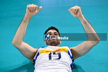 2024-07-16 - Daniele Lavia of Italy celebrates the victory - TEST MATCH - ITALY VS ARGENTINA - FRIENDLY MATCH - VOLLEYBALL