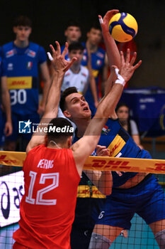 2024-05-12 - Game images of the match between the Italian national team and the Serbian national team in the Italvolley Testmatch Tournament 2024 at the “Arpad Weisz” sports hall Cavalese (TN) - 12 May 2024 - ITALY VS SERBIA - FRIENDLY MATCH - VOLLEYBALL