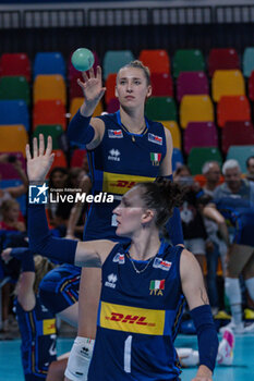 2024-07-09 - Ekaterina Antropova (Italy) and Marina Lubian (Italy) - WOMEN'S TEST MATCH - ITALY VS SERBIA - FRIENDLY MATCH - VOLLEYBALL