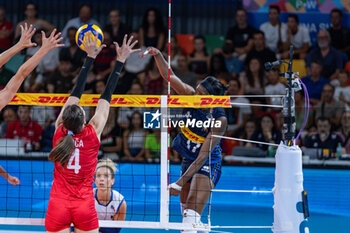 2024-07-09 - Attack of Myriam Sylla (Italy) - WOMEN'S TEST MATCH - ITALY VS SERBIA - FRIENDLY MATCH - VOLLEYBALL