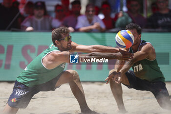 2024-06-23 - Carlo Bonifazi (ITA) with a forearm pass - WORLD BEACH PRO TOUR - BEACH VOLLEY - VOLLEYBALL