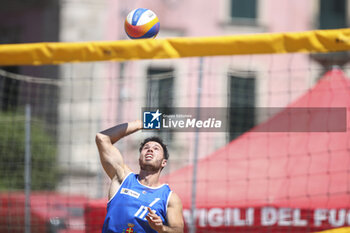 2024-06-23 - Davide Benzi (ITA) with a spike - WORLD BEACH PRO TOUR - BEACH VOLLEY - VOLLEYBALL