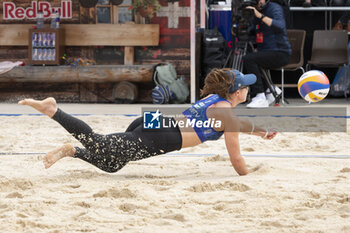 2024-07-07 - Gstaad Switzerland, 07/07/2024: Kristen Nuss (USA) in action during semi final of Swatch Beach Pro Gstaad 2024, Roy Emerson Arena in Gstaad. - SWATCH BEACH VOLLEY - BEACH VOLLEY - VOLLEYBALL