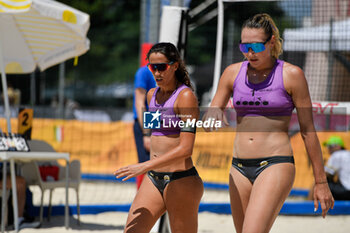 2024-07-21 - Italy, Beinasco 20/07/2024
Le Dune Beach Club Beinasco(Torino)
Beach Volleyball Italian Absolute Championship 2024
Main draw Assoluto (M-F)

ARCAINI SOFIA (2) - PUCCINELLI CLAUDIA (1) - CAMPIONATO ITALIANO ASSOLUTO - BEACH VOLLEY - VOLLEYBALL