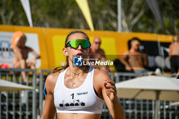 2024-09-06 - GOTTARDI V. - SCAMPOLI C. (White) vs vSERAFINI A. - CONTE V (Green) during Fonzies Campionato Italiano Assoluti Femminili e Maschili 2024 - Day 1 of Last Stage at Polo est Village in Bellaria-Igea Marina (RI) - CAMPIONATO ITALIANO ASSOLUTO - BEACH VOLLEY - VOLLEYBALL