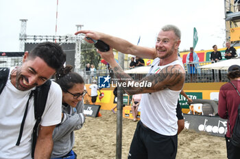 2024-09-08 - Awards ceremony time of Fonzies Campionato Italiano Assoluti Femminili e Maschili 2024 - Final day of Last Stage at Polo est Village in Bellaria-Igea Marina (RI) - CAMPIONATO ITALIANO ASSOLUTO - BEACH VOLLEY - VOLLEYBALL