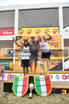 2024-09-08 - Awards ceremony time of Fonzies Campionato Italiano Assoluti Femminili e Maschili 2024 - Final day of Last Stage at Polo est Village in Bellaria-Igea Marina (RI) - CAMPIONATO ITALIANO ASSOLUTO - BEACH VOLLEY - VOLLEYBALL