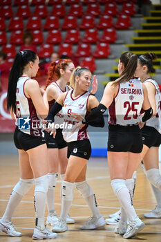 07/11/2024 - Rapid Bucarest Team during the match valid for the Volleyball Challenge Cup 2025 competition played in Rome on 07.11.2024 - ROMA VOLLEY VS RAPID BUCARESTI - CHALLENGE CUP WOMEN - VOLLEY