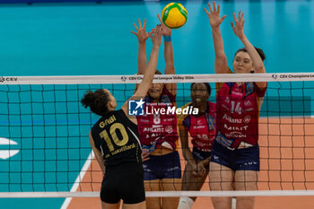 2024-01-16 - Spike of Gabriela Braga Guimaraes (VakifBank Istanbul) during CEV Champions League Women 2024 match between Allianz VV Milano and VakifBank Istanbul at Allianz Cloud, Milan, Italy on January 16, 2024 - ALLIANZ VV MILANO VS VAKIFBANK ISTANBUL - CHAMPIONS LEAGUE WOMEN - VOLLEYBALL