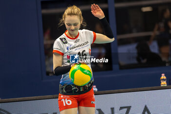 2024-02-29 - Kinga Drabek (ŁKS Commercecon Łodz) during quarter Final of the Champions League Women between Allianz VeroVolley Milano and ŁKS Commercecon Łodz at Allianz Cloud, Milano, Italy on February 29, 2024 - QUARTER FINALS - ALLIANZ VEROVOLLEY MILANO VS LODZ - CHAMPIONS LEAGUE WOMEN - VOLLEYBALL
