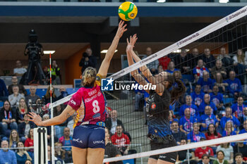2024-02-29 - Alessia Orro (Allianz VV Milano) during quarter Final of the Champions League Women between Allianz VeroVolley Milano and ŁKS Commercecon Łodz at Allianz Cloud, Milano, Italy on February 29, 2024 - QUARTER FINALS - ALLIANZ VEROVOLLEY MILANO VS LODZ - CHAMPIONS LEAGUE WOMEN - VOLLEYBALL