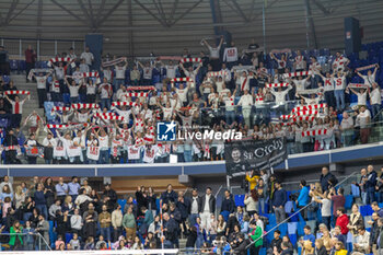 2024-02-29 - Fans guests of the ŁKS Commercecon Łodz during quarter Final of the Champions League Women between Allianz VeroVolley Milano and ŁKS Commercecon Łodz at Allianz Cloud, Milano, Italy on February 29, 2024 - QUARTER FINALS - ALLIANZ VEROVOLLEY MILANO VS LODZ - CHAMPIONS LEAGUE WOMEN - VOLLEYBALL