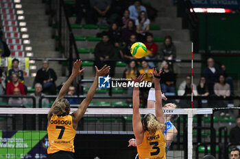 2024-02-29 - Kathryn Plummer ( A. Carraro Imoco Conegliano ) during VOLLEYBALL - CHAMPIONS LEAGUE WOMEN game between A.Carraro Imoco Conegliano and VakifBank Istanbul at Palaverde in Villorba, Italy on   February 29, 2024 - QUARTER FINALS - A.CARRARO IMOCO CONEGLIANO VS VAKIFBANK ISTANBUL - CHAMPIONS LEAGUE WOMEN - VOLLEYBALL
