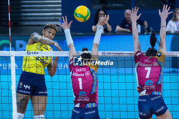 2024-03-12 - Spike of Melissa Teresa Vargas (Fenerbahce Opet Istanbul) during SemiFinals of the Champions League Women between Allianz VeroVolley Milano and Fenerbahce Opet Istanbul at Allianz Cloud, Milano, Italy on March 12, 2024 - ALLIANZ VERO VOLLEY MILANO VS FENERBAHCE OPEN ISTANBUL - CHAMPIONS LEAGUE WOMEN - VOLLEYBALL