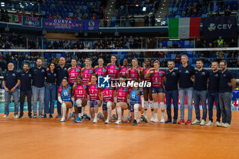 2024-03-12 - Team of Allianz Vero Volley Milano during SemiFinals of the Champions League Women between Allianz VeroVolley Milano and Fenerbahce Opet Istanbul at Allianz Cloud, Milano, Italy on March 12, 2024 - ALLIANZ VERO VOLLEY MILANO VS FENERBAHCE OPEN ISTANBUL - CHAMPIONS LEAGUE WOMEN - VOLLEYBALL