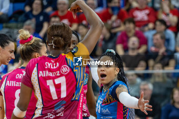 2024-03-12 - Exultation of Brenda Castillo (Allianz VV Milano) and teammates during SemiFinals of the Champions League Women between Allianz VeroVolley Milano and Fenerbahce Opet Istanbul at Allianz Cloud, Milano, Italy on March 12, 2024 - ALLIANZ VERO VOLLEY MILANO VS FENERBAHCE OPEN ISTANBUL - CHAMPIONS LEAGUE WOMEN - VOLLEYBALL
