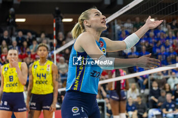2024-03-12 - Gizem Orge (Fenerbahce Opet Istanbul) during SemiFinals of the Champions League Women between Allianz VeroVolley Milano and Fenerbahce Opet Istanbul at Allianz Cloud, Milano, Italy on March 12, 2024 - ALLIANZ VERO VOLLEY MILANO VS FENERBAHCE OPEN ISTANBUL - CHAMPIONS LEAGUE WOMEN - VOLLEYBALL