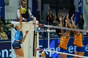 07/11/2024 - Nika Daalderop (Numia VeroVolley Milano) during CEV Champions League Women 2025 match between Numia VV Milano and FC Porto at Opiquad Arena, Monza, Italy on November 7, 2024	 - VERO VOLLEY MILANO VS FC PORTO - CHAMPIONS LEAGUE WOMEN - VOLLEY