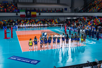 06/11/2024 - The teams are on field - SAVINO DEL BENE SCANDICCI VS CSO VOLUNTARI 2005 - CHAMPIONS LEAGUE WOMEN - VOLLEY