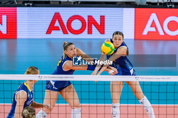 06/11/2024 - Camilla Mingardi (Savino Del Bene Scandicci) and Kara Bajema (Savino Del Bene Scandicci) - SAVINO DEL BENE SCANDICCI VS CSO VOLUNTARI 2005 - CHAMPIONS LEAGUE WOMEN - VOLLEY