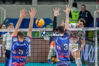 2024-11-20 - Spike by Daniele Lavia - Itas Trentino - ITAS TRENTINO VS CS ARCADA GALATI - CEV EUROVOLLEY MEN - VOLLEYBALL