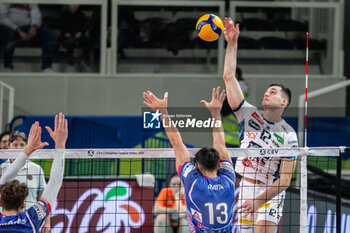 2024-11-20 - Spike by Giulio Magalini - Itas Trentino - ITAS TRENTINO VS CS ARCADA GALATI - CEV EUROVOLLEY MEN - VOLLEYBALL