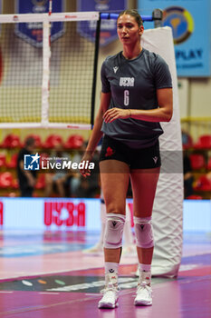 2024-09-08 - Silke Van Avermaet #6 of UYBA E-Work Volley Busto Arsizio seen during Volley 2024/25 UYBA CUP at E-Work Arena - UYBA VOLLEY BUSTO ARSIZIO - RITRATTI - EVENTS - VOLLEYBALL