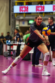 2024-09-08 - Silke Van Avermaet #6 of UYBA E-Work Volley Busto Arsizio seen in action during Volley 2024/25 UYBA CUP at E-Work Arena - UYBA VOLLEY BUSTO ARSIZIO - RITRATTI - EVENTS - VOLLEYBALL