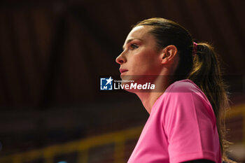 2024-09-08 - Giuditta Lualdi #8 of UYBA E-Work Volley Busto Arsizio looks on during Volley 2024/25 UYBA CUP at E-Work Arena - UYBA VOLLEY BUSTO ARSIZIO - RITRATTI - EVENTS - VOLLEYBALL