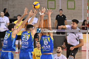 15/09/2024 - Actions of the game and players' images during the match between Rana Verona and Itas Trentino at PalaGeorge, Montichiari (BS)  15 September 2024, in the Trofeo Astori - TROFEO ASTORI MONTECHIARI - FINALE 1° POSTO - RANA VERONA VS ITAS TRENTINO - EVENTI - VOLLEY