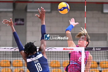 2024-09-20 - Actions of the game and players' images during the match between Vero Volley Milano and Savino Del Bene Scandicci match at Courmayeur Sport Center - 20th September 2024, during the Courmayeur Cup 24 - COURMAYEUR CUP - VERO VOLLEY MILANO VS SAVINO DEL BENE SCANDICCI - EVENTS - VOLLEYBALL