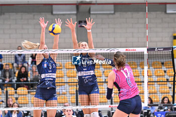 2024-09-20 - Actions of the game and players' images during the match between Vero Volley Milano and Savino Del Bene Scandicci match at Courmayeur Sport Center - 20th September 2024, during the Courmayeur Cup 24 - COURMAYEUR CUP - VERO VOLLEY MILANO VS SAVINO DEL BENE SCANDICCI - EVENTS - VOLLEYBALL