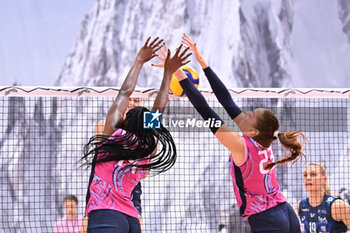 2024-09-20 - Actions of the game and players' images during the match between Vero Volley Milano and Savino Del Bene Scandicci match at Courmayeur Sport Center - 20th September 2024, during the Courmayeur Cup 24 - COURMAYEUR CUP - VERO VOLLEY MILANO VS SAVINO DEL BENE SCANDICCI - EVENTS - VOLLEYBALL