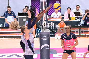 2024-09-21 - Actions of the game and players' images during the match between Savino Del Bene Scandicci and Igor Gorgonzola Novara match at Courmayeur Sport Center - 21th September 2024, during the Courmayeur Cup 24 - COURMAYEUR CUP - FINALE 3° POSTO - IGOR GORGONZOLA NOVARA VS SAVINO DEL BENE SCANDICCI - EVENTS - VOLLEYBALL