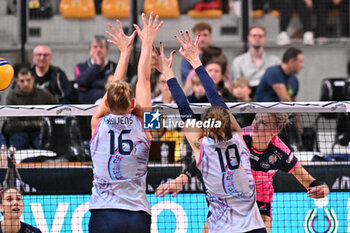 2024-09-21 - Actions of the game and players' images during the match between Savino Del Bene Scandicci and Igor Gorgonzola Novara match at Courmayeur Sport Center - 21th September 2024, during the Courmayeur Cup 24 - COURMAYEUR CUP - FINALE 3° POSTO - IGOR GORGONZOLA NOVARA VS SAVINO DEL BENE SCANDICCI - EVENTS - VOLLEYBALL