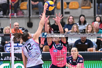 2024-09-21 - Actions of the game and players' images during the match between Savino Del Bene Scandicci and Igor Gorgonzola Novara match at Courmayeur Sport Center - 21th September 2024, during the Courmayeur Cup 24 - COURMAYEUR CUP - FINALE 3° POSTO - IGOR GORGONZOLA NOVARA VS SAVINO DEL BENE SCANDICCI - EVENTS - VOLLEYBALL