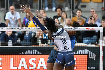 2024-09-21 - Actions of the game and players' images during the match between Numia Vero Volley Milano and Prosecco Doc Imoco Conegliano match at Courmayeur Sport Center - 21th September 2024, during the Courmayeur Cup 24 - COURMAYEUR CUP - FINALE 1° POSTO - PROSECCO DOC IMOCO CONEGLIANO VS VERO VOLLEY MILANO - EVENTS - VOLLEYBALL