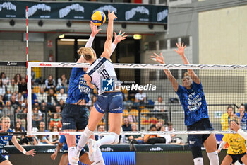 2024-09-21 - Actions of the game and players' images during the match between Numia Vero Volley Milano and Prosecco Doc Imoco Conegliano match at Courmayeur Sport Center - 21th September 2024, during the Courmayeur Cup 24 - COURMAYEUR CUP - FINALE 1° POSTO - PROSECCO DOC IMOCO CONEGLIANO VS VERO VOLLEY MILANO - EVENTS - VOLLEYBALL