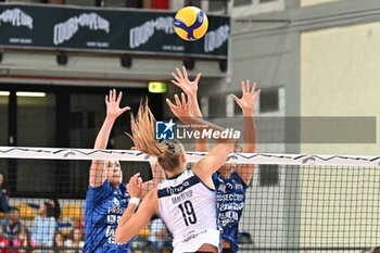 2024-09-21 - Actions of the game and players' images during the match between Numia Vero Volley Milano and Prosecco Doc Imoco Conegliano match at Courmayeur Sport Center - 21th September 2024, during the Courmayeur Cup 24 - COURMAYEUR CUP - FINALE 1° POSTO - PROSECCO DOC IMOCO CONEGLIANO VS VERO VOLLEY MILANO - EVENTS - VOLLEYBALL