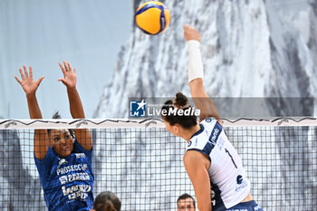 2024-09-21 - Actions of the game and players' images during the match between Numia Vero Volley Milano and Prosecco Doc Imoco Conegliano match at Courmayeur Sport Center - 21th September 2024, during the Courmayeur Cup 24 - COURMAYEUR CUP - FINALE 1° POSTO - PROSECCO DOC IMOCO CONEGLIANO VS VERO VOLLEY MILANO - EVENTS - VOLLEYBALL