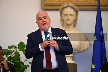 2024-09-16 - Roberto Mignemi during the press conference to present the WEVZA Cup 2024, 16 September 2024 at the Sala della Protomoteca, Piazza del Campidoglio, Rome, Italy. - WEVZA CUP WOMEN - PRESS CONFERENCE - EVENTS - VOLLEYBALL