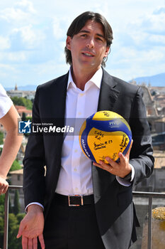 2024-09-16 - Alessandro Onorato during the press conference to present the WEVZA Cup 2024, 16 September 2024 at the Sala della Protomoteca, Piazza del Campidoglio, Rome, Italy. - WEVZA CUP WOMEN - PRESS CONFERENCE - EVENTS - VOLLEYBALL