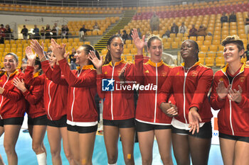 2024-09-22 - Roma Volley team during the award ceremony ofCEV Volleyball Challenge Cup 2025 Women – Zonal Prequalification Round WEVZA CUP – Finals 1st and 2nd place - between Roma Volley and CD Heidelberg Wolkswagen at Palazzetto dello Sport on September 22, 2024 in Rome, Italy - WEVZA CUP WOMEN - FINALE 1° POSTO - ROMA VOLLEY VS CD HEIDELBERG - EVENTS - VOLLEYBALL