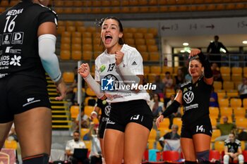 2024-09-22 - Claudia Hernandez Figueroa of CD Heidelberg Volkswagen celebrates a winning point during CEV Volleyball Challenge Cup 2025 Women – Zonal Prequalification Round WEVZA CUP – Finals 1st and 2nd place - between Roma Volley and CD Heidelberg Wolkswagen at Palazzetto dello Sport on September 22, 2024 in Rome, Italy. - WEVZA CUP WOMEN - FINALE 1° POSTO - ROMA VOLLEY VS CD HEIDELBERG - EVENTS - VOLLEYBALL