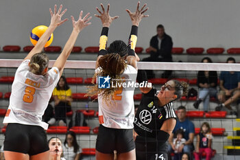 2024-09-22 - Camila Hiruela Tapia of CD Heidelberg Volkswagen during CEV Volleyball Challenge Cup 2025 Women – Zonal Prequalification Round WEVZA CUP – Finals 1st and 2nd place - between Roma Volley and CD Heidelberg Wolkswagen at Palazzetto dello Sport on September 22, 2024 in Rome, Italy. - WEVZA CUP WOMEN - FINALE 1° POSTO - ROMA VOLLEY VS CD HEIDELBERG - EVENTS - VOLLEYBALL