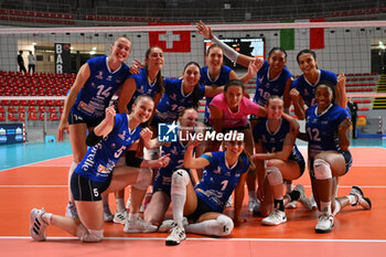 2024-09-19 - Terville Florange OC celebrate the victory during the day 2 of the CEV Volleyball Challenge Cup 2025 Women - Prequalification Round WEVZA CUP between Volley Academy Bulach vs Terville Florange OC at the Palazzetto dello Sport on September 19, 2024 in Rome, Italy. - WEVZA CUP WOMEN - VOLLEYBALL ACADEMY BULACH VS TERVILLE FLORANGE OC - INTERNATIONALS - VOLLEYBALL