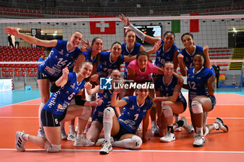 2024-09-19 - Terville Florange OC celebrate the victory during the day 2 of the CEV Volleyball Challenge Cup 2025 Women - Prequalification Round WEVZA CUP between Volley Academy Bulach vs Terville Florange OC at the Palazzetto dello Sport on September 19, 2024 in Rome, Italy. - WEVZA CUP WOMEN - VOLLEYBALL ACADEMY BULACH VS TERVILLE FLORANGE OC - INTERNATIONALS - VOLLEYBALL