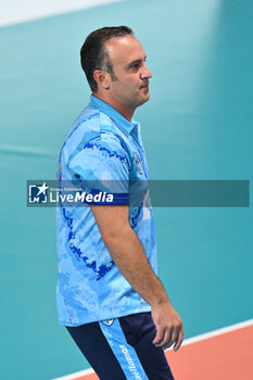 2024-09-19 - Jose Maria Rodrguez Ortuno coach of CV Kiele Socuellamos in action during the day 2 of the CEV Volleyball Challenge Cup 2025 Women - Prequalification Round WEVZA CUP between CV Kiele SOCUELLAMOS and CD Heidelberg LAS PALMAS at the Palazzetto dello Sport on September 19, 2024 in Rome, Italy. - WEVZA CUP WOMEN - CV KIELE SOCUELLAMOS VS CD HEIDELBERG WOLSWAGEN LAS PALMAS - INTERNATIONALS - VOLLEYBALL