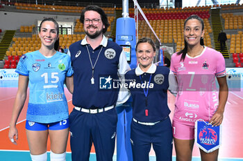 2024-09-20 - Amelia Portero of CV Kiele Socuellamos and Nada Meawad of Beziers Volley during the day 3 of the CEV Volleyball Challenge Cup 2025 Women - Prequalification Round WEVZA CUP between Bezier VB vs CV Kiele Socuellamos at the Palazzetto dello Sport on September 20, 2024 in Rome, Italy. - WEVZA CUP WOMEN - BEZIERS ANGELS VS CV KIELE SOCUELLAMOS - INTERNATIONALS - VOLLEYBALL