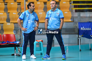 2024-09-20 - Jose Maria Rodriguez Ortuno coach of CV Kiele Socuellamos during the day 3 of the CEV Volleyball Challenge Cup 2025 Women - Prequalification Round WEVZA CUP between Bezier VB vs CV Kiele Socuellamos at the Palazzetto dello Sport on September 20, 2024 in Rome, Italy. - WEVZA CUP WOMEN - BEZIERS ANGELS VS CV KIELE SOCUELLAMOS - INTERNATIONALS - VOLLEYBALL